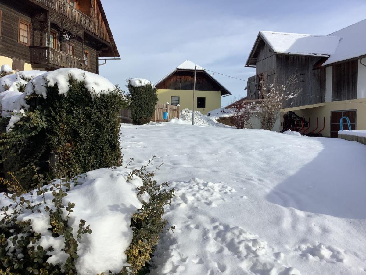 Kniebergerhof Villa Liebenfels Buitenkant foto