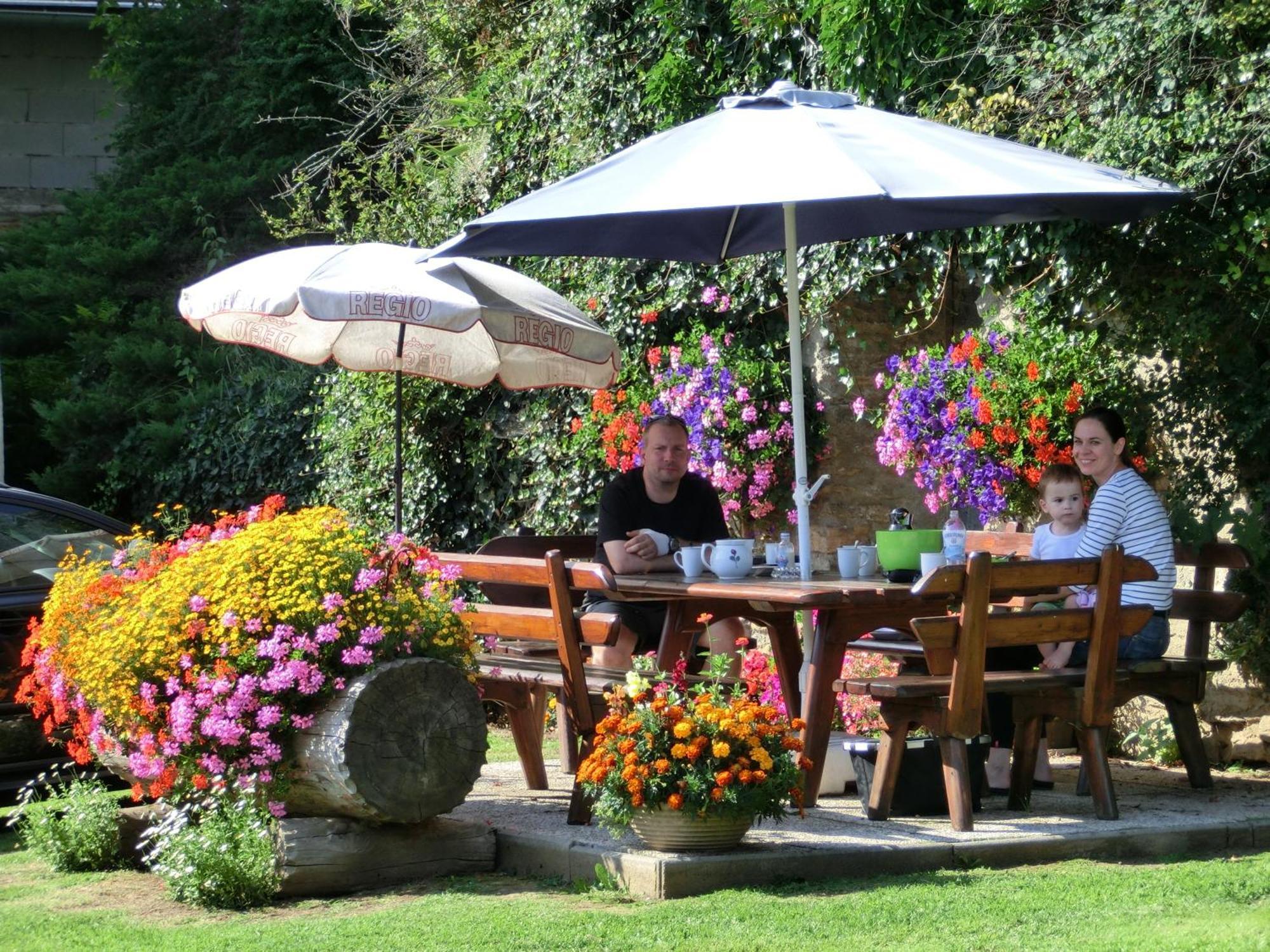 Kniebergerhof Villa Liebenfels Buitenkant foto